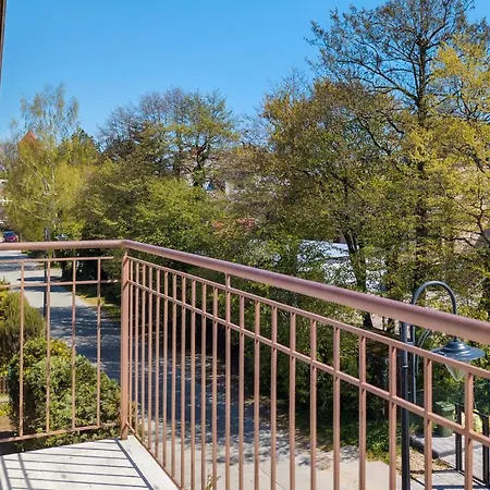 Comfy Zamkowa 400m From The By Renters Apartament Puck