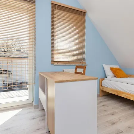 Comfy Zamkowa 400m From The By Renters *