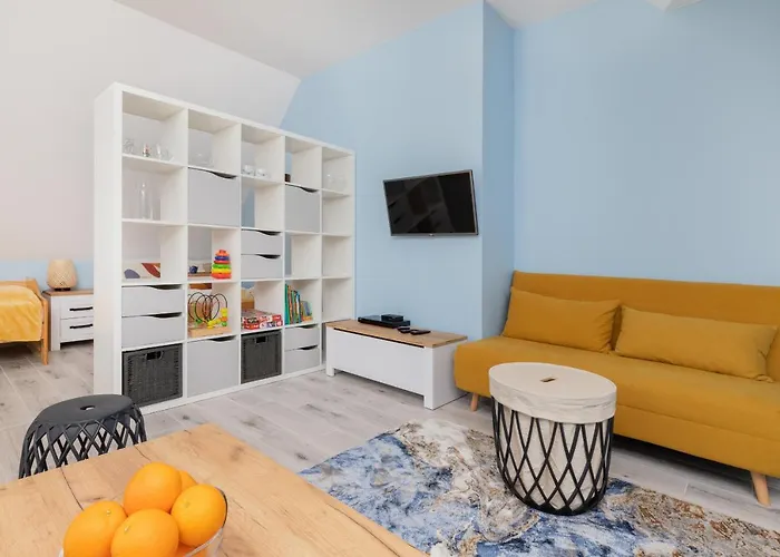 Comfy Zamkowa 400m From The By Renters Appartement Puck