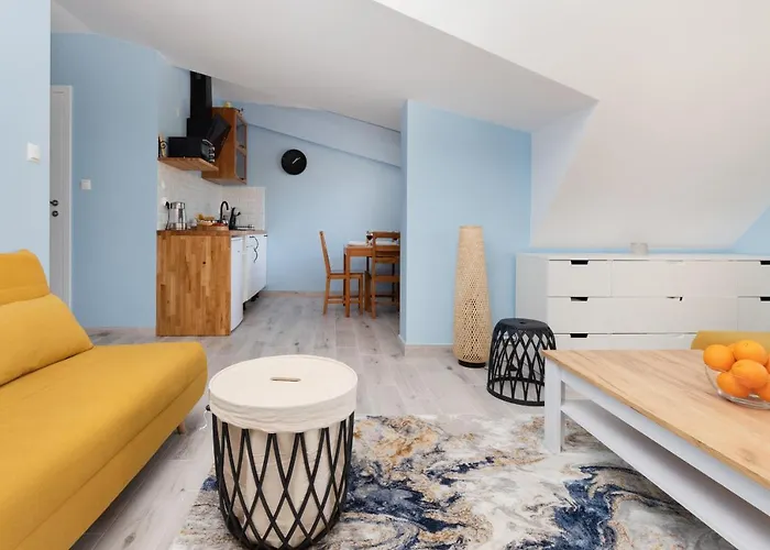 Comfy Zamkowa 400m From The By Renters Appartement *